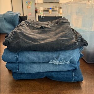 ✨ Bundle Deal  4 Pairs Torrid Skinny Jeans ✨